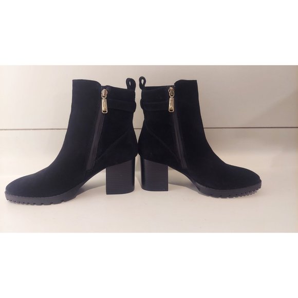 Blondo Turner Waterproof Leather Block Heel Bootie/NWOB, Size 9M - Picture 2 of 10